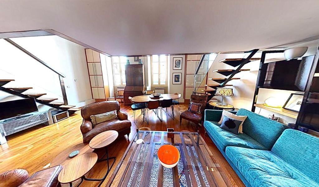 Spacious 3 Bed In The Heart Of *